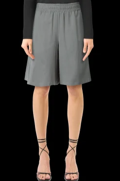 DAMES DRYKORN GROUND